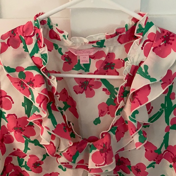 Lilly Pulitzer floral Allison Blouse - Picture 3 of 4